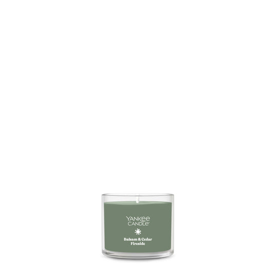 Balsam & Cedar Fireside (S7WNQ)